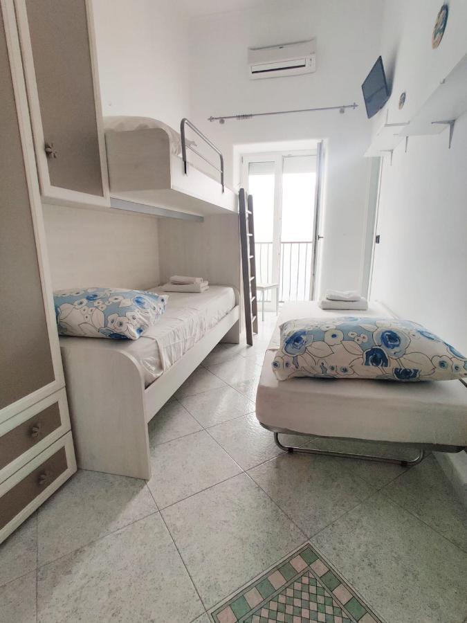 Casa Vacanze Da Serena Lacco Ameno  Εξωτερικό φωτογραφία