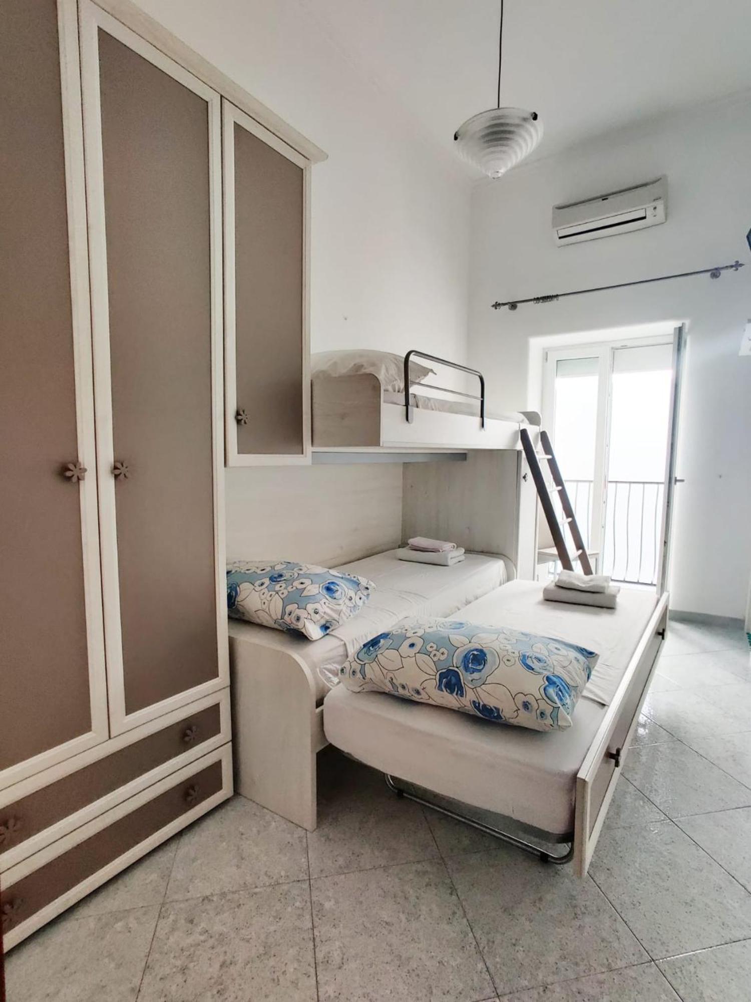 Casa Vacanze Da Serena Lacco Ameno  Εξωτερικό φωτογραφία